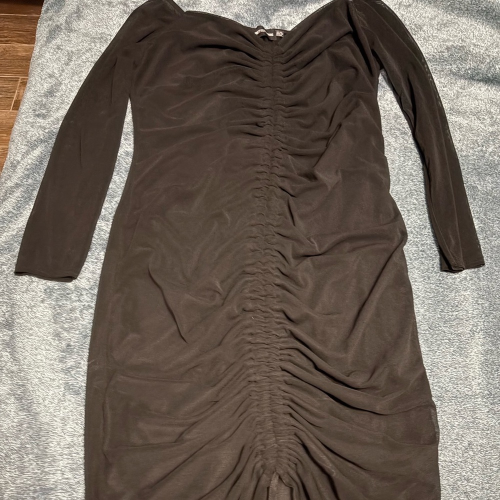 PrettyLittleThing black Long Sleeve Ruched Dress